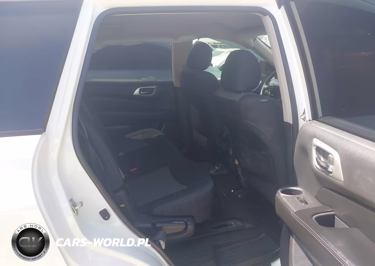 2019 Nissan Pathfinder S VIN:5N1DR2MN1KC598055 - 8