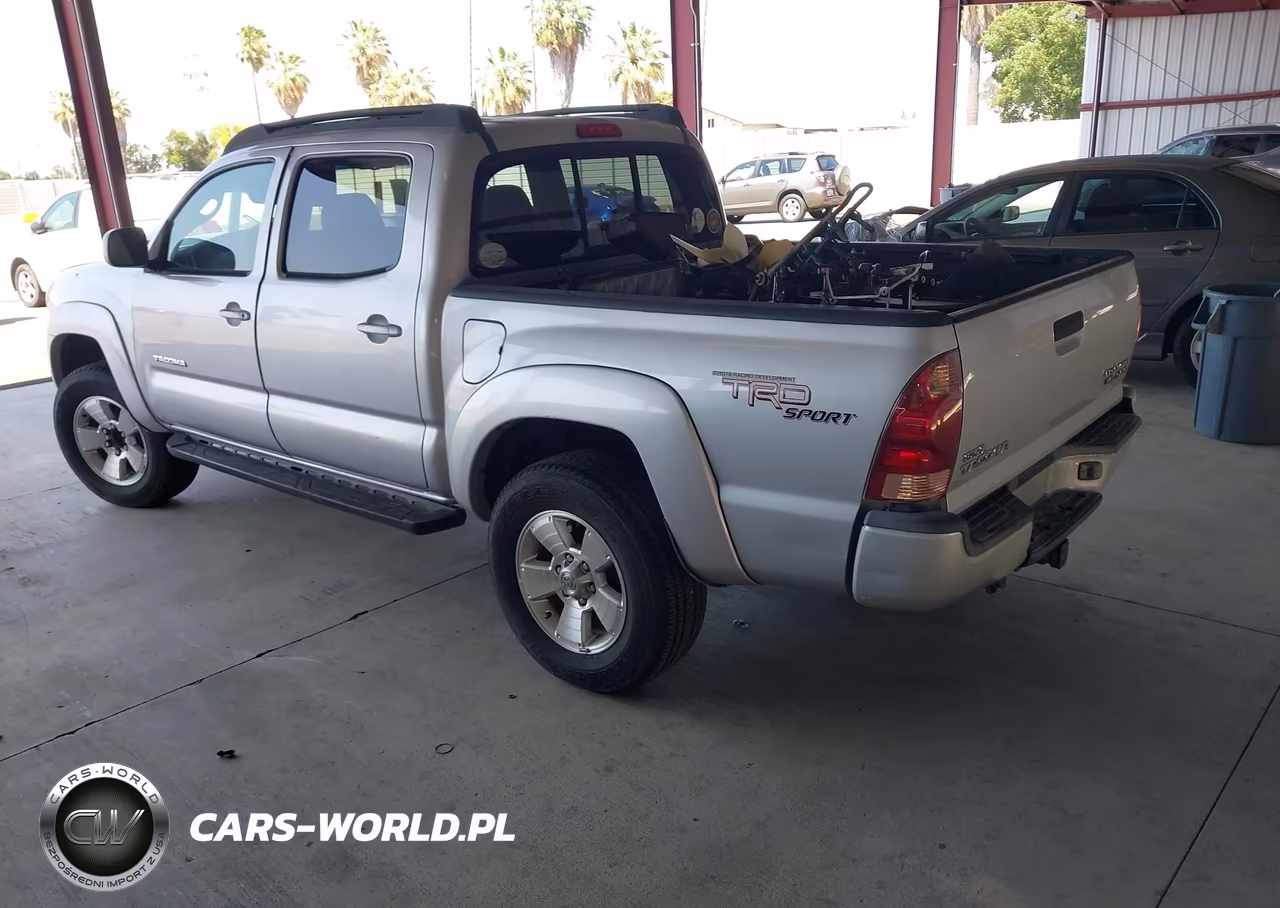 2005 Toyota Tacoma Prerunner V6 VIN:5TEJU62N35Z129572 - 3