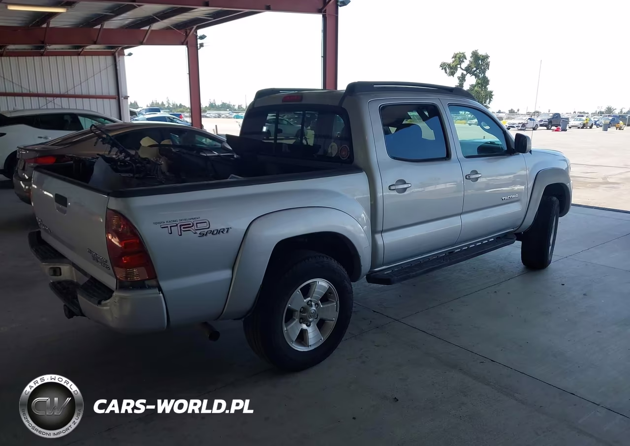 2005 Toyota Tacoma Prerunner V6 VIN:5TEJU62N35Z129572 - 4