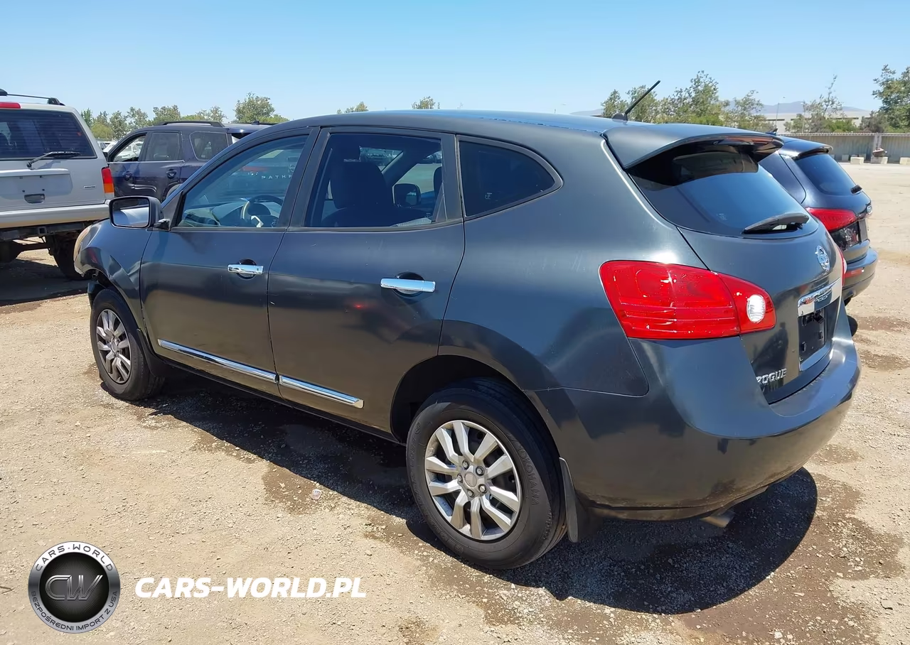 2012 Nissan Rogue S VIN:JN8AS5MT2CW295429 - 3
