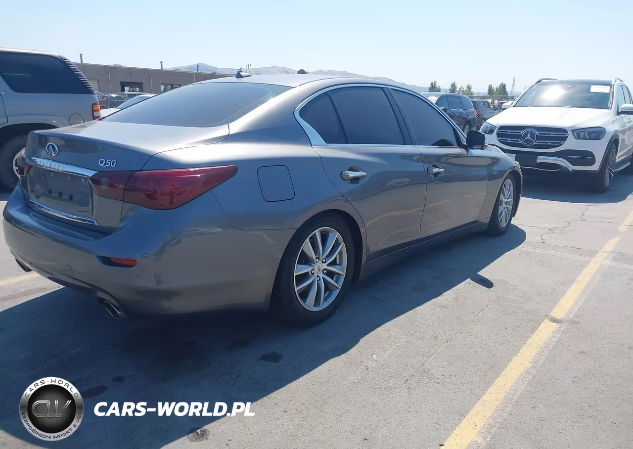 2015 Infiniti Q50 Premium VIN:JN1BV7AP0FM348951 - 4