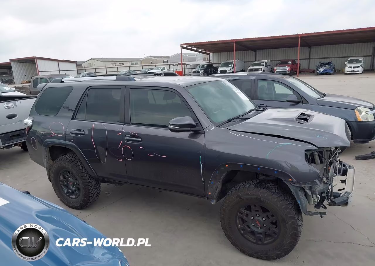 2018 Toyota 4Runner Trd Off Road Premium VIN:JTEBU5JR7J5511714 - 14