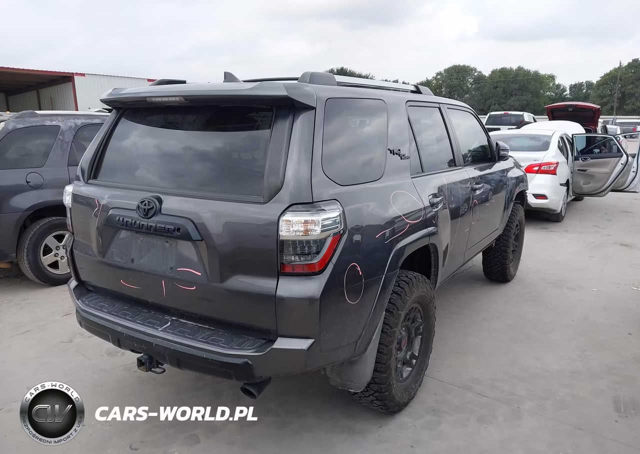 2018 Toyota 4Runner Trd Off Road Premium VIN:JTEBU5JR7J5511714 - 4