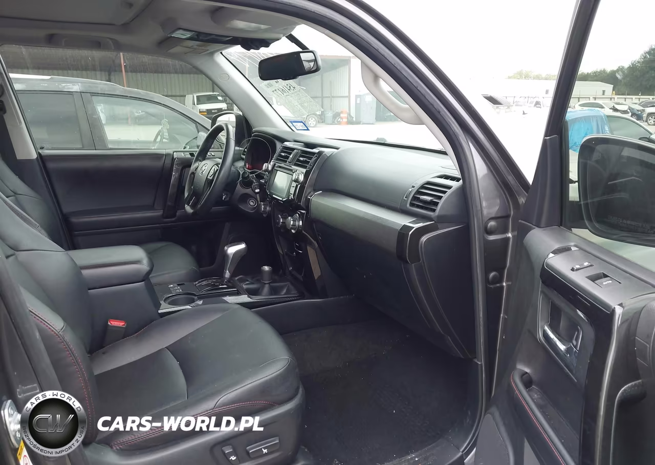 2018 Toyota 4Runner Trd Off Road Premium VIN:JTEBU5JR7J5511714 - 5