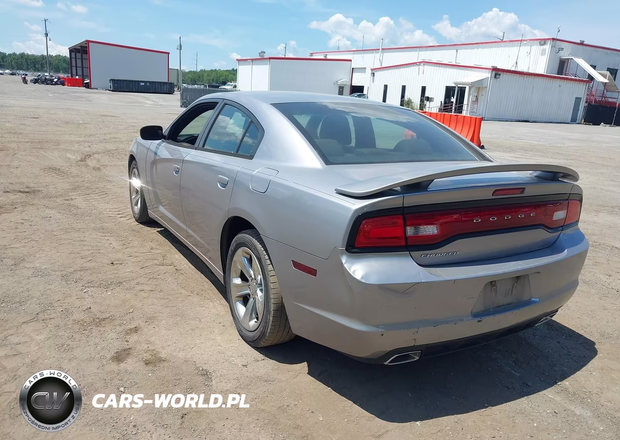 2013 Dodge Charger Se VIN:2C3CDXBG8DH713982 - 3