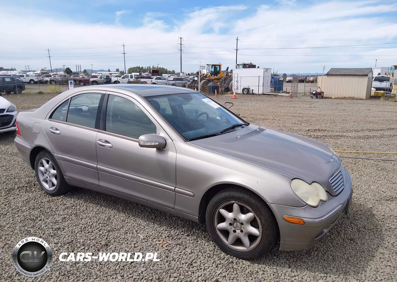 2003 Mercedes-Benz C 240