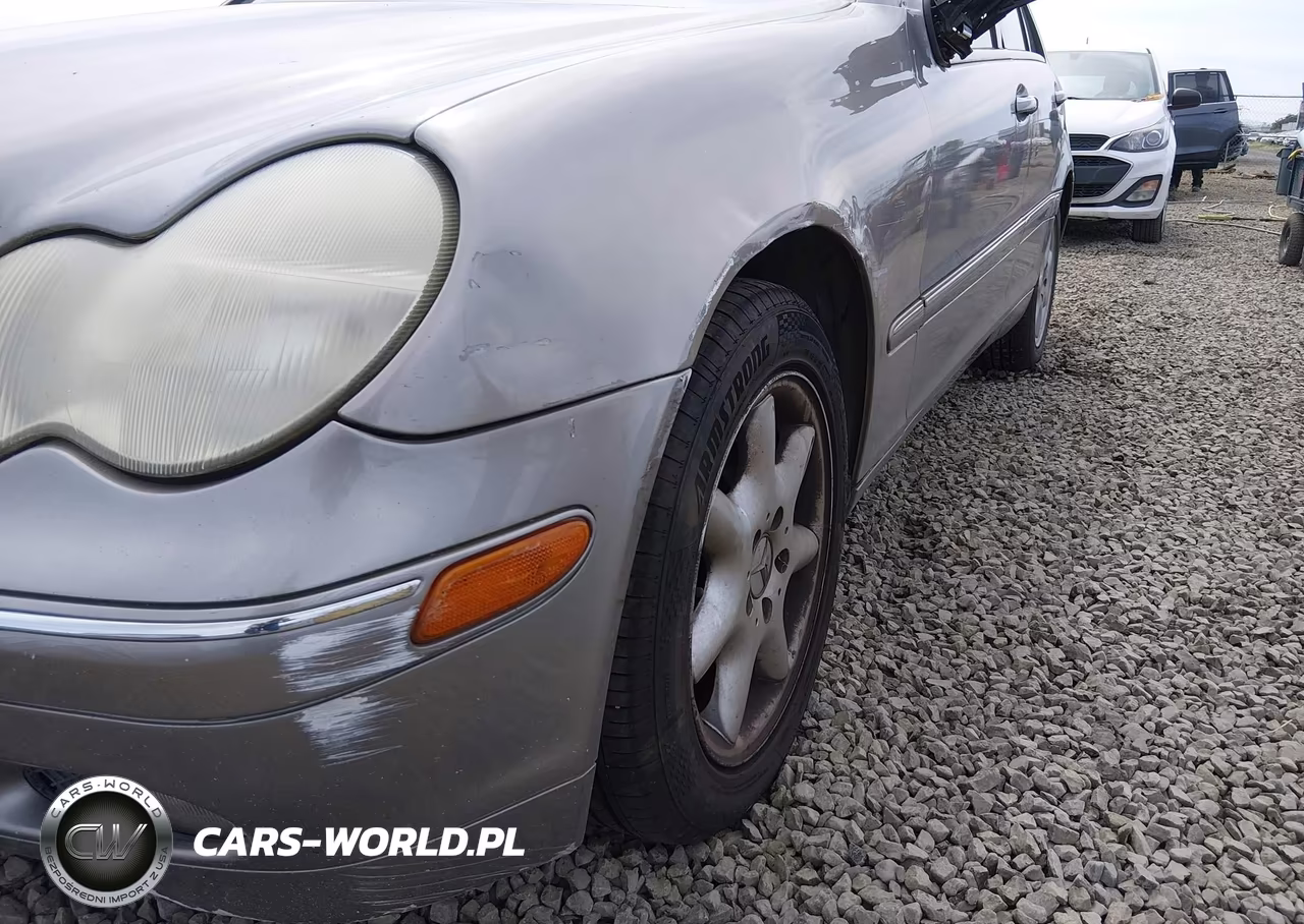 2003 Mercedes-Benz C 240 VIN:WDBRF81JX3F383232 - 17