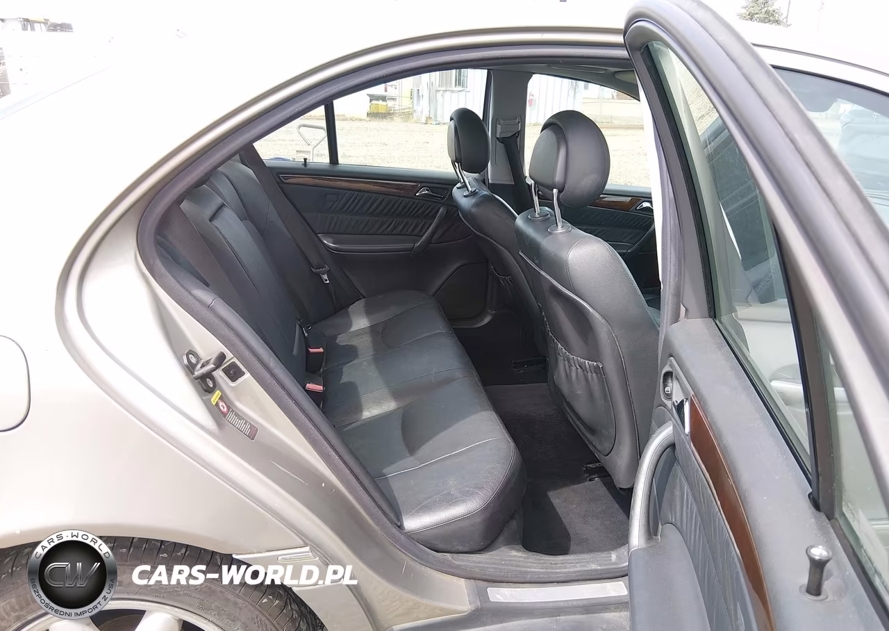 2003 Mercedes-Benz C 240 VIN:WDBRF81JX3F383232 - 8