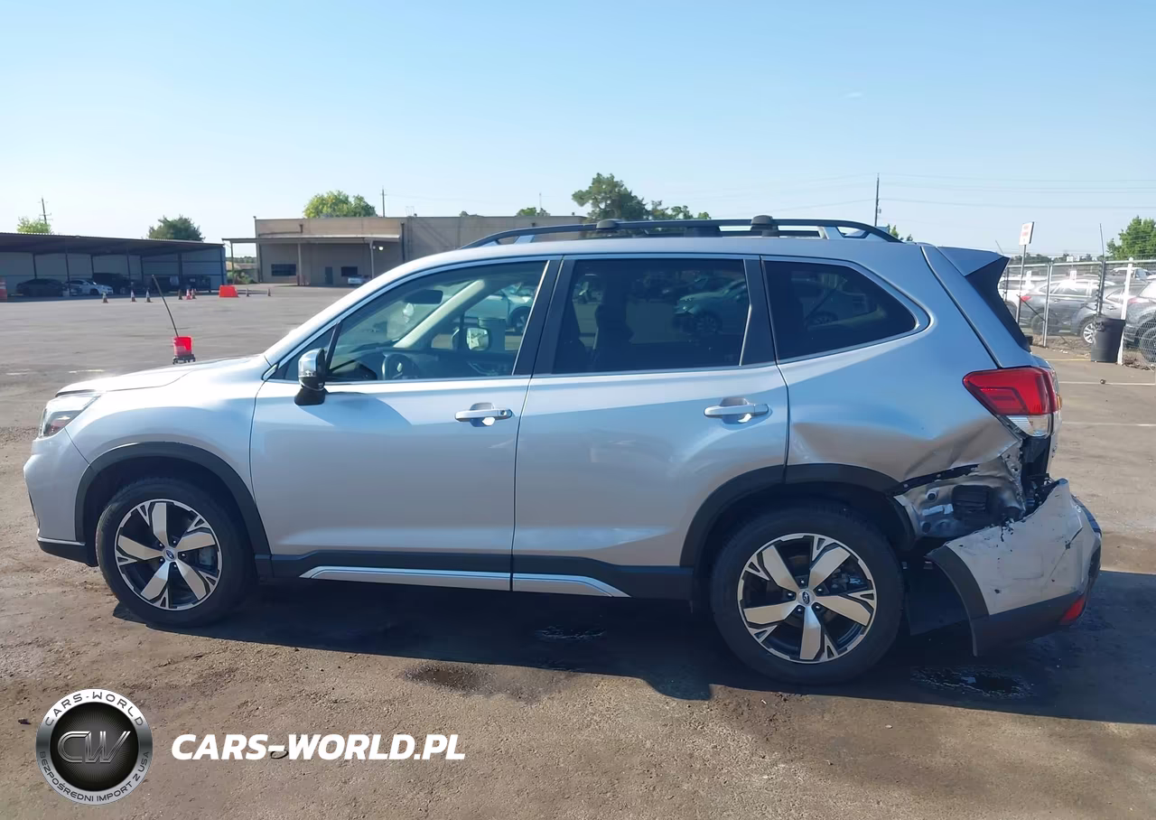2021 Subaru Forester Touring VIN:JF2SKAXC8MH442414 - 14