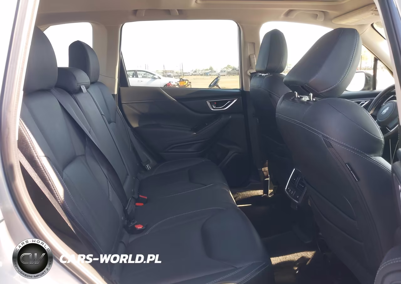 2021 Subaru Forester Touring VIN:JF2SKAXC8MH442414 - 8