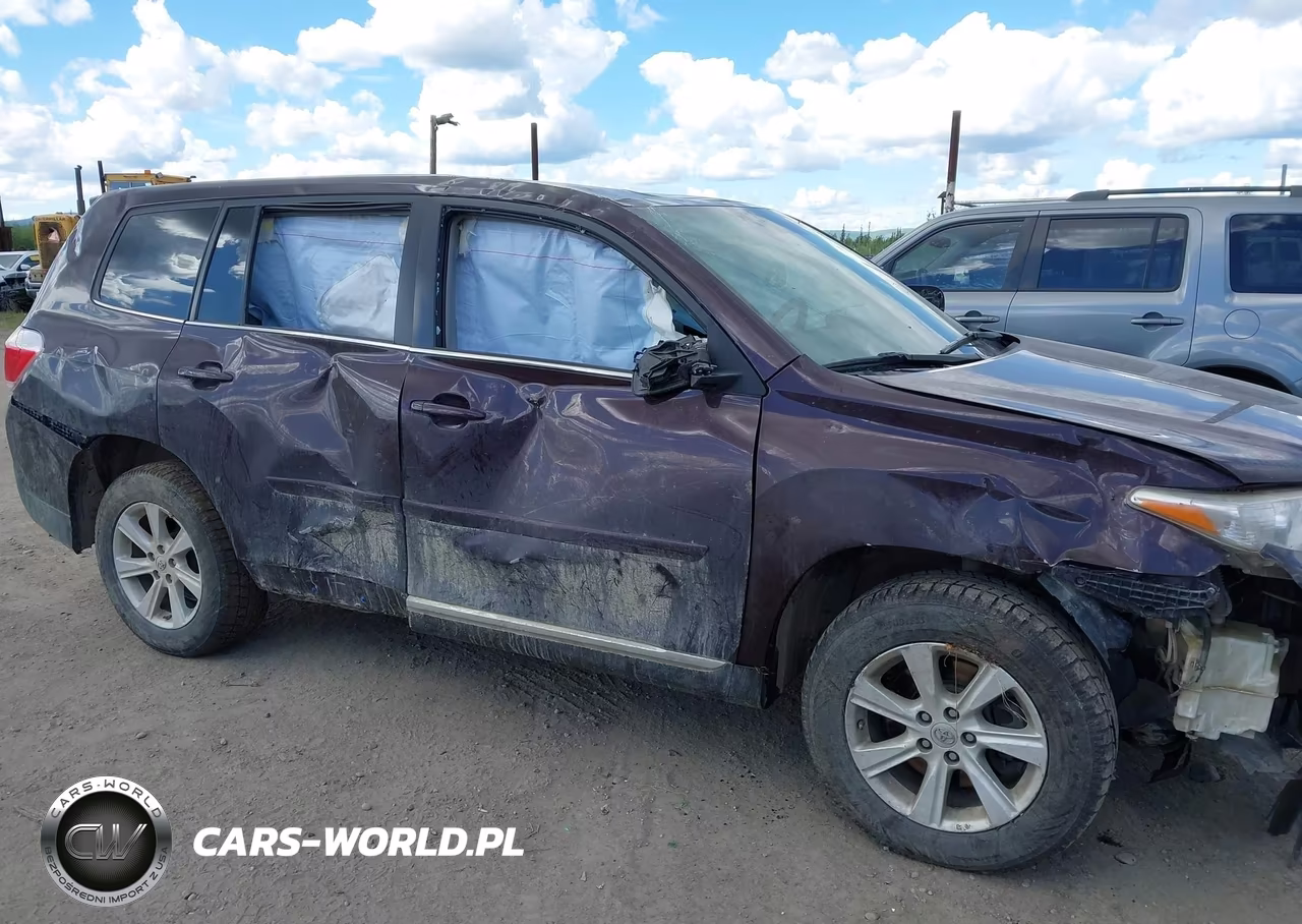 2013 Toyota Highlander Base V6 VIN:5TDBK3EH5DS205626 - 6