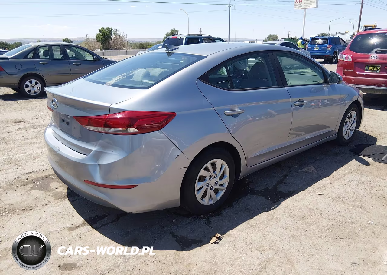 2017 Hyundai Elantra Se VIN:5NPD74LF2HH164191 - 4