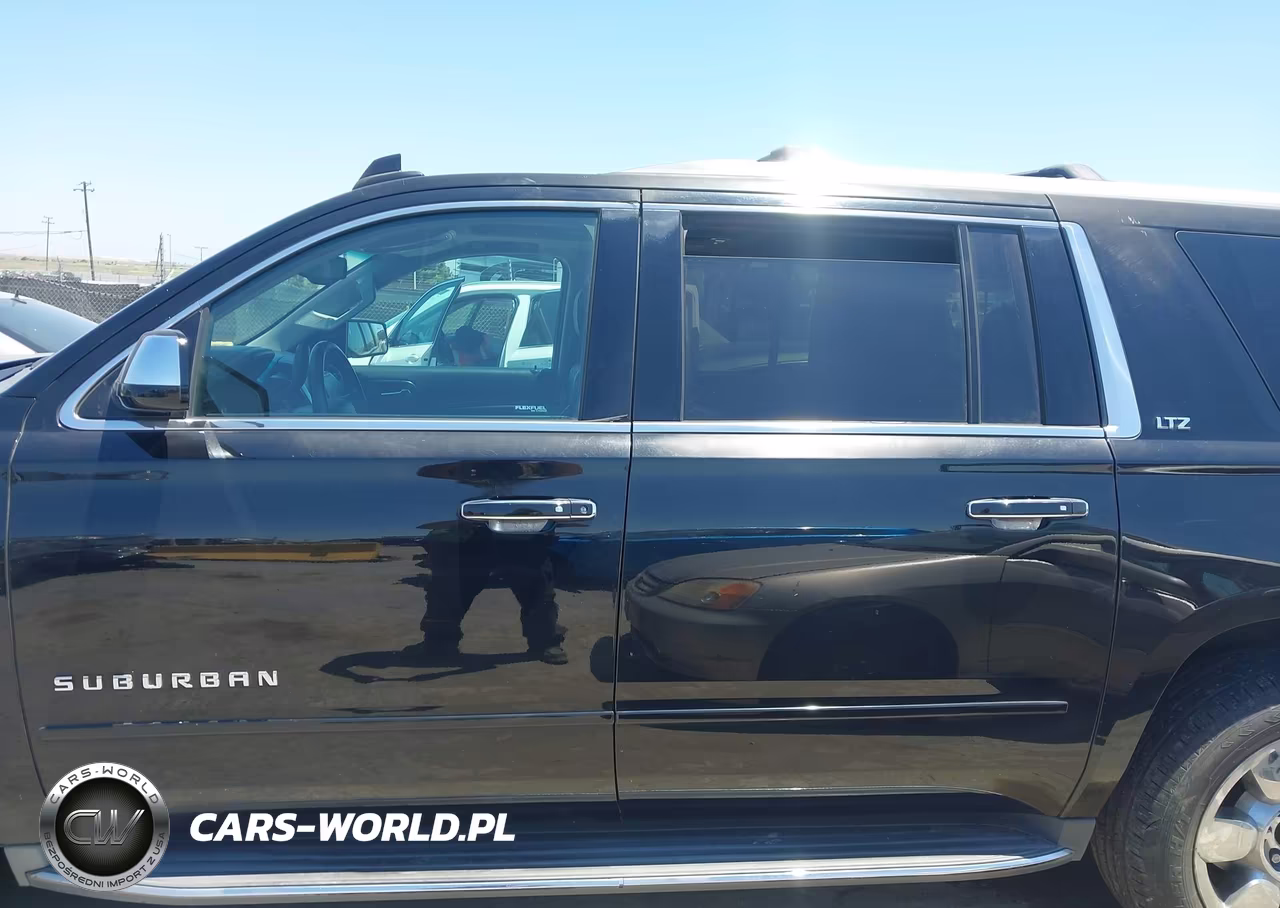 2016 Chevrolet Suburban Ltz VIN:1GNSKJKC9GR242489 - 14