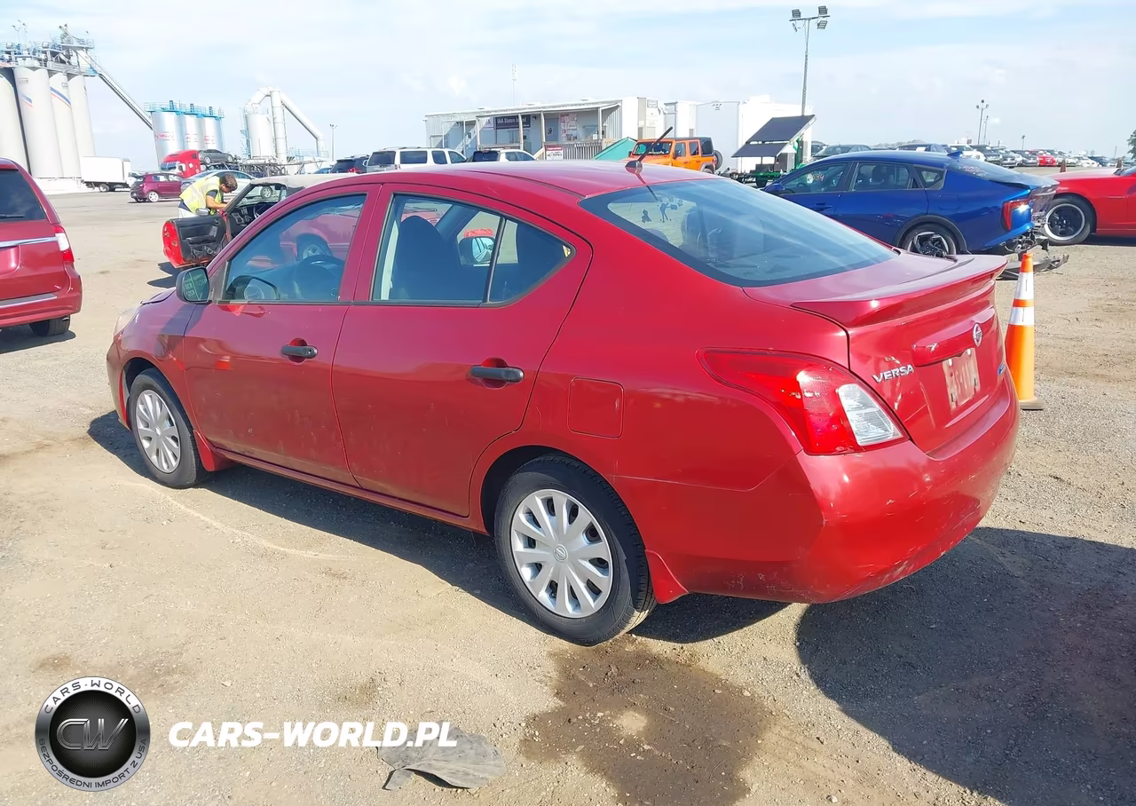 2013 Nissan Versa 1.6 S+ VIN:3N1CN7AP6DL873749 - 3