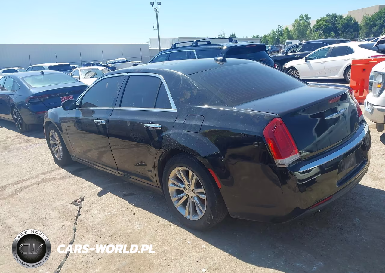 2015 Chrysler 300C VIN:2C3CCAEGXFH779920 - 14