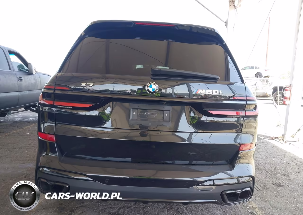 2025 BMW X7 M60I VIN:5UX33EM03S9X94002 - 17
