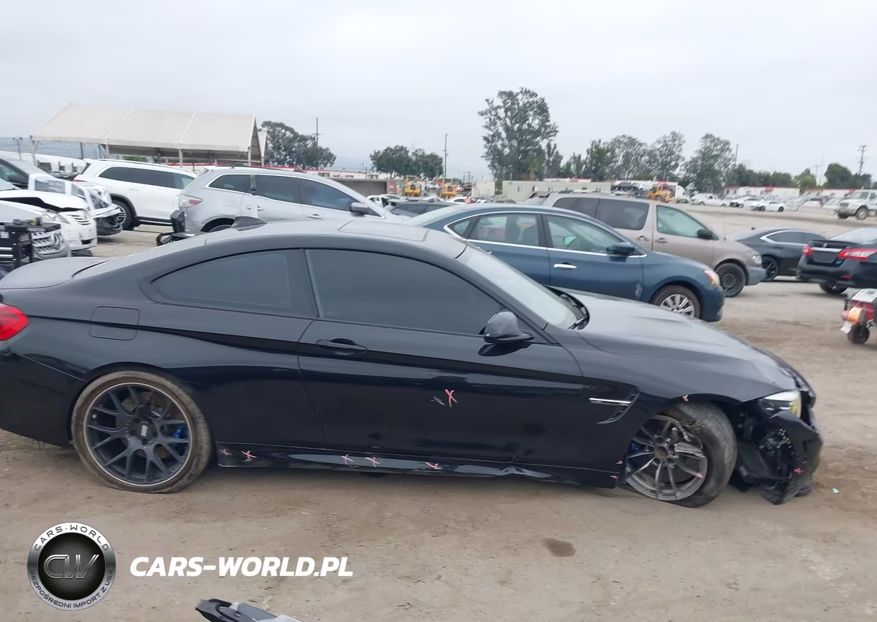 2018 BMW M4 VIN:WBS4Y9C51JAA92488 - 13