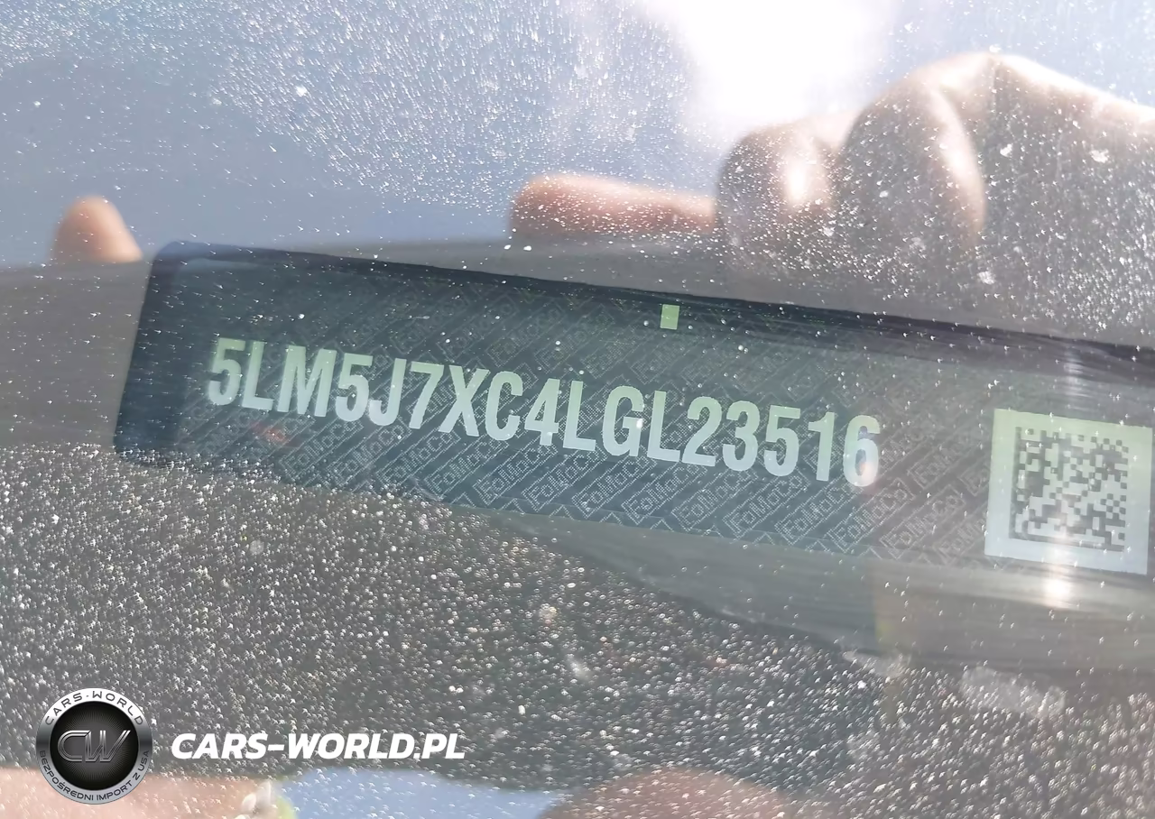 2020 Lincoln Aviator Reserve VIN:5LM5J7XC4LGL23516 - 9
