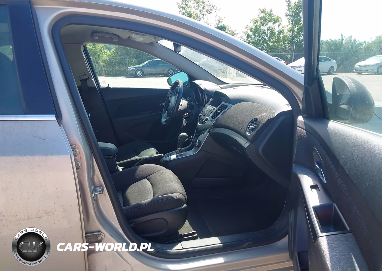 2014 Chevrolet Cruze 1Lt Auto VIN:1G1PC5SB3E7402457 - 5