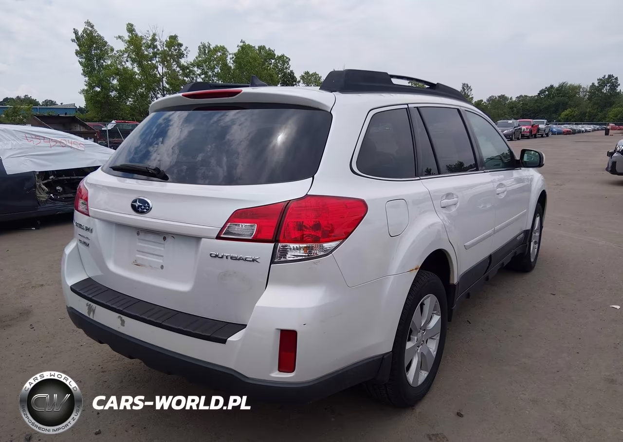 2011 Subaru Outback 2.5I Premium VIN:4S4BRCFC0B3433848 - 4