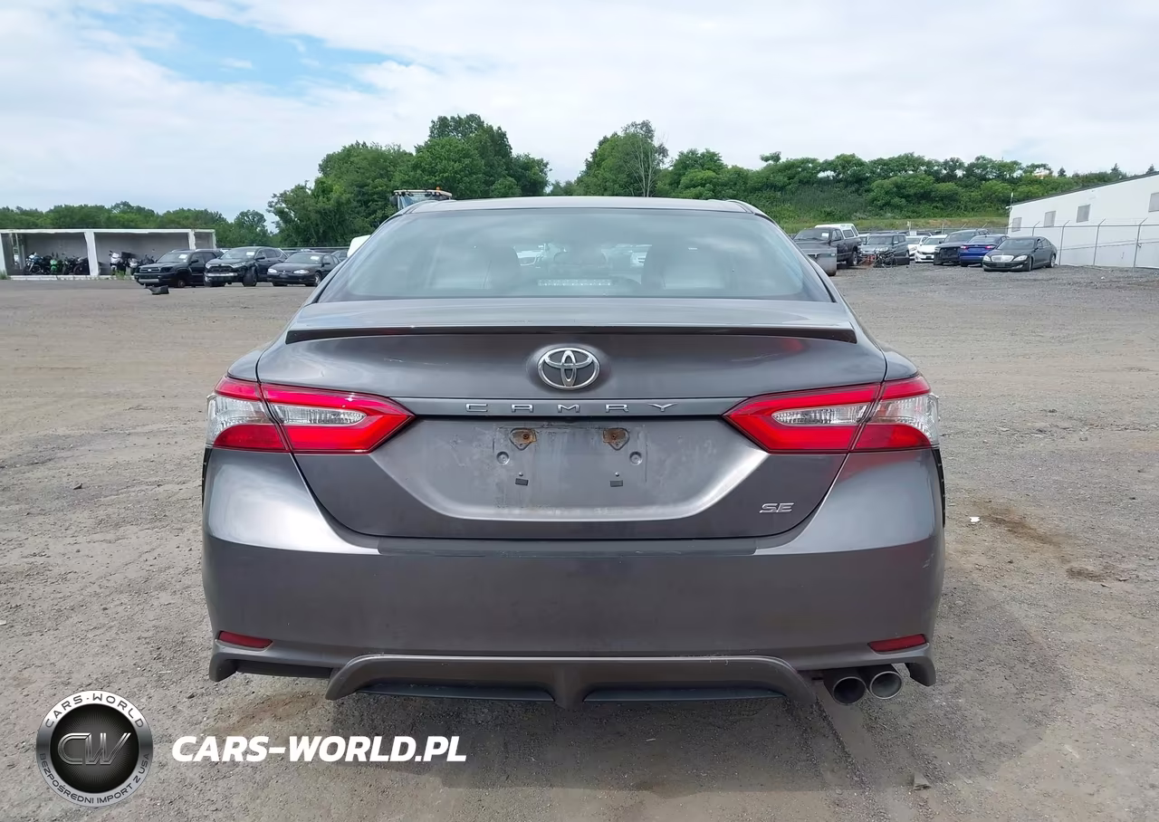 2018 Toyota Camry Se VIN:4T1B11HK2JU535063 - 16