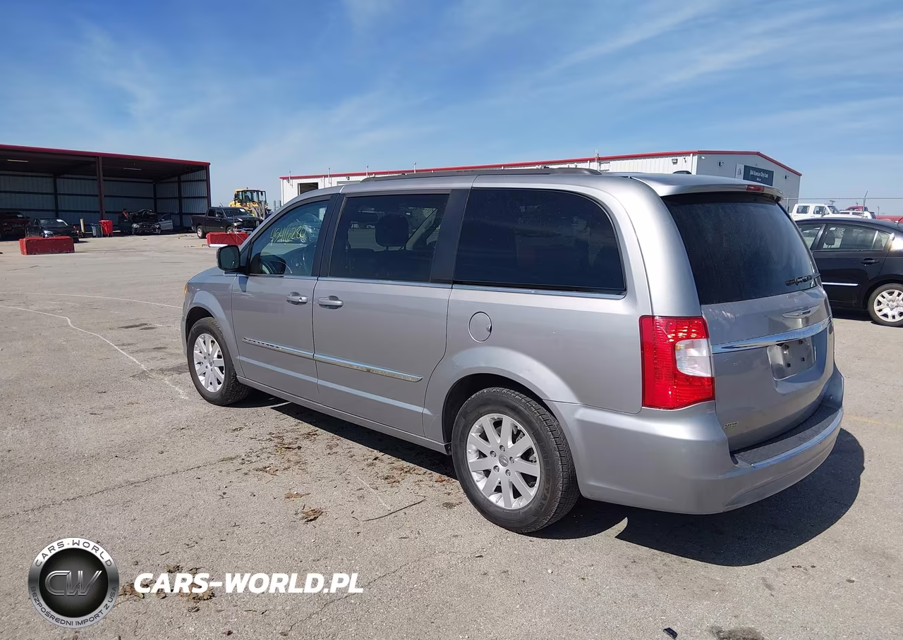 2016 Chrysler Town & Country Touring VIN:2C4RC1BG7GR297055 - 3