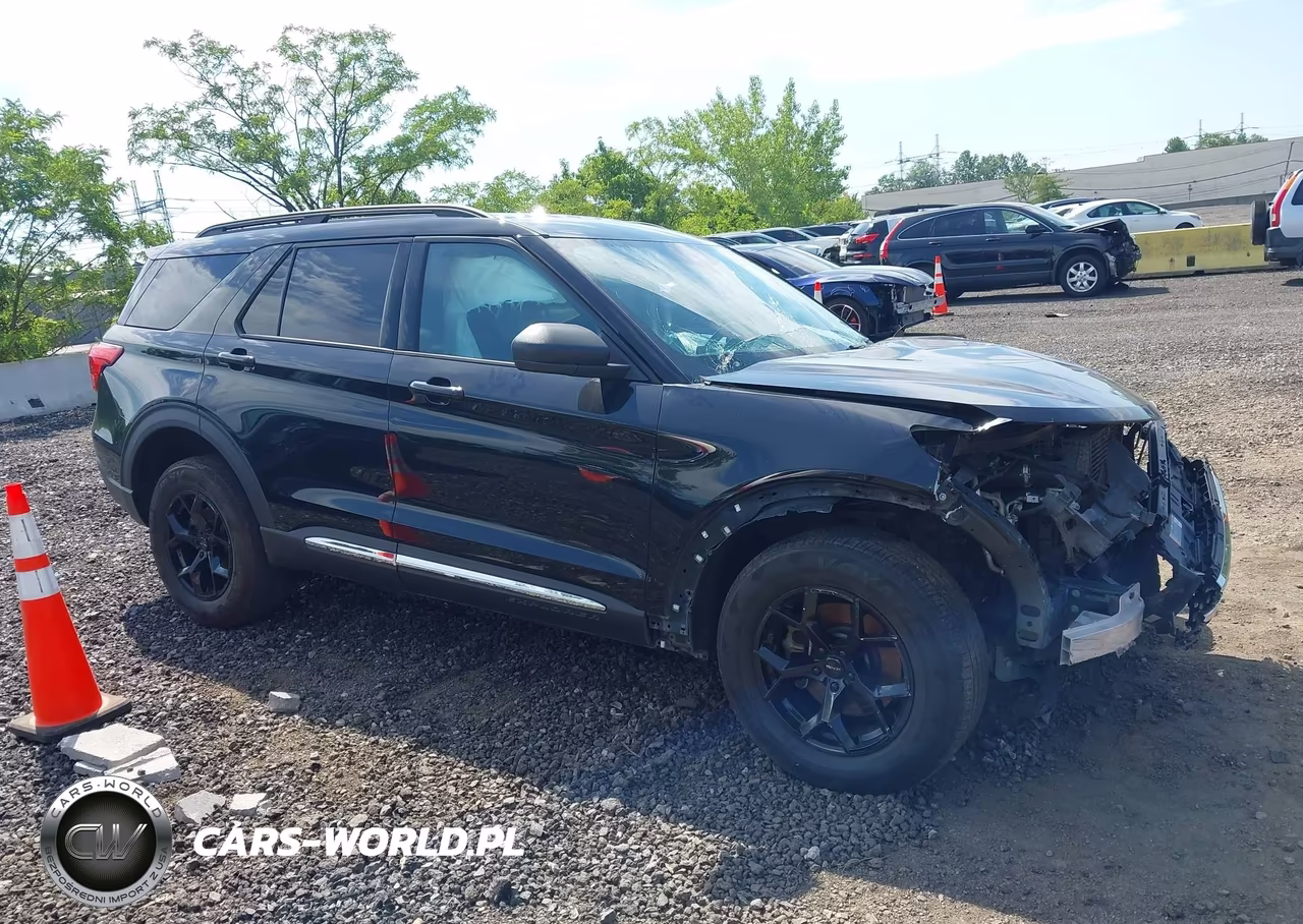 2020 Ford Explorer Xlt VIN:1FMSK8DH6LGB27893 - 13