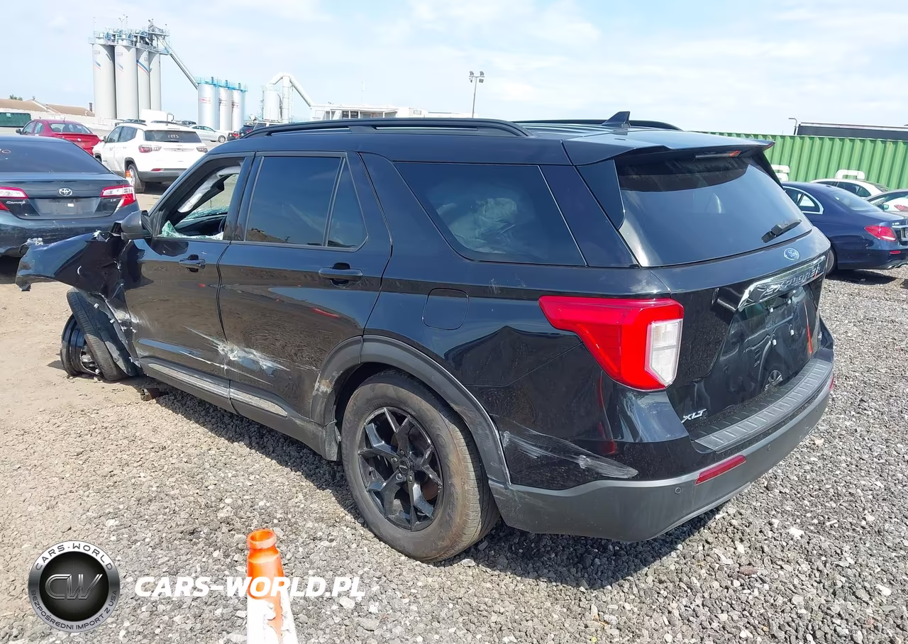 2020 Ford Explorer Xlt VIN:1FMSK8DH6LGB27893 - 3