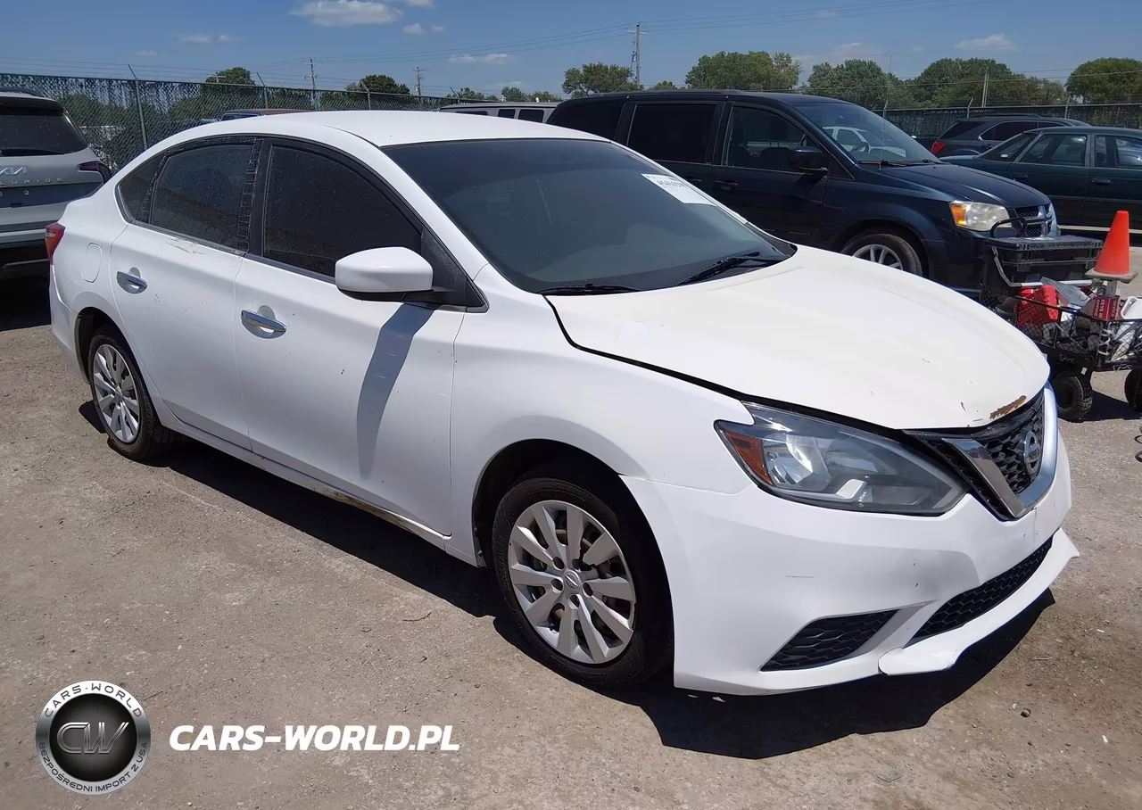 2017 Nissan Sentra S – zdjęcie 1 z 12