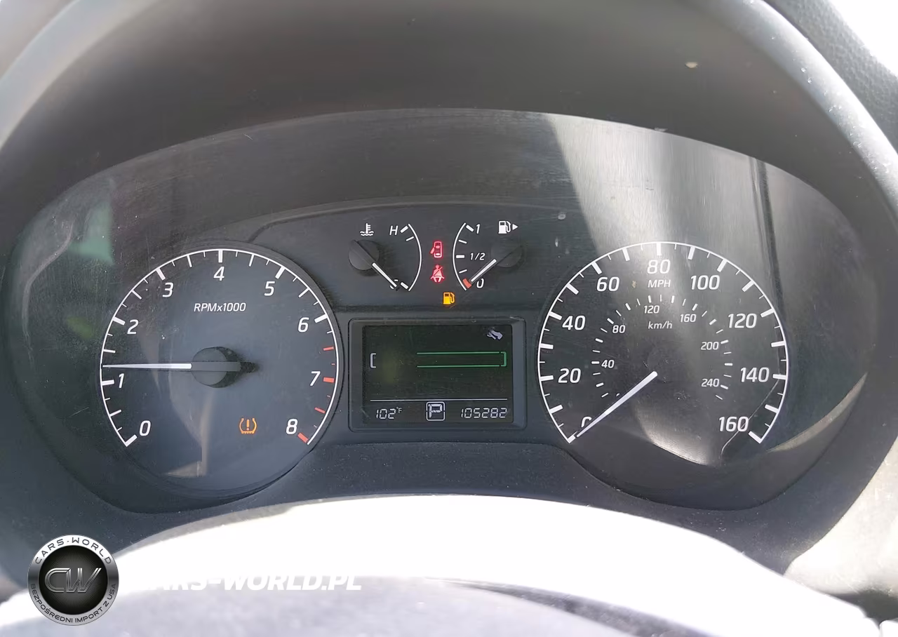 2017 Nissan Sentra S VIN:3N1AB7APXHY346144 - 7