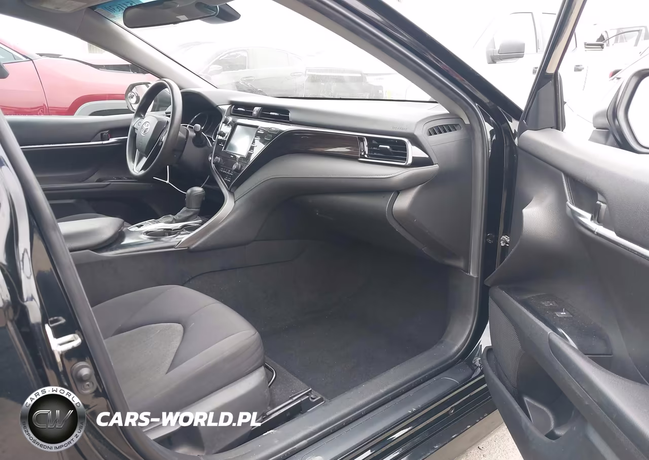 2020 Toyota Camry Le Hybrid VIN:4T1C31AK8LU011279 - 5