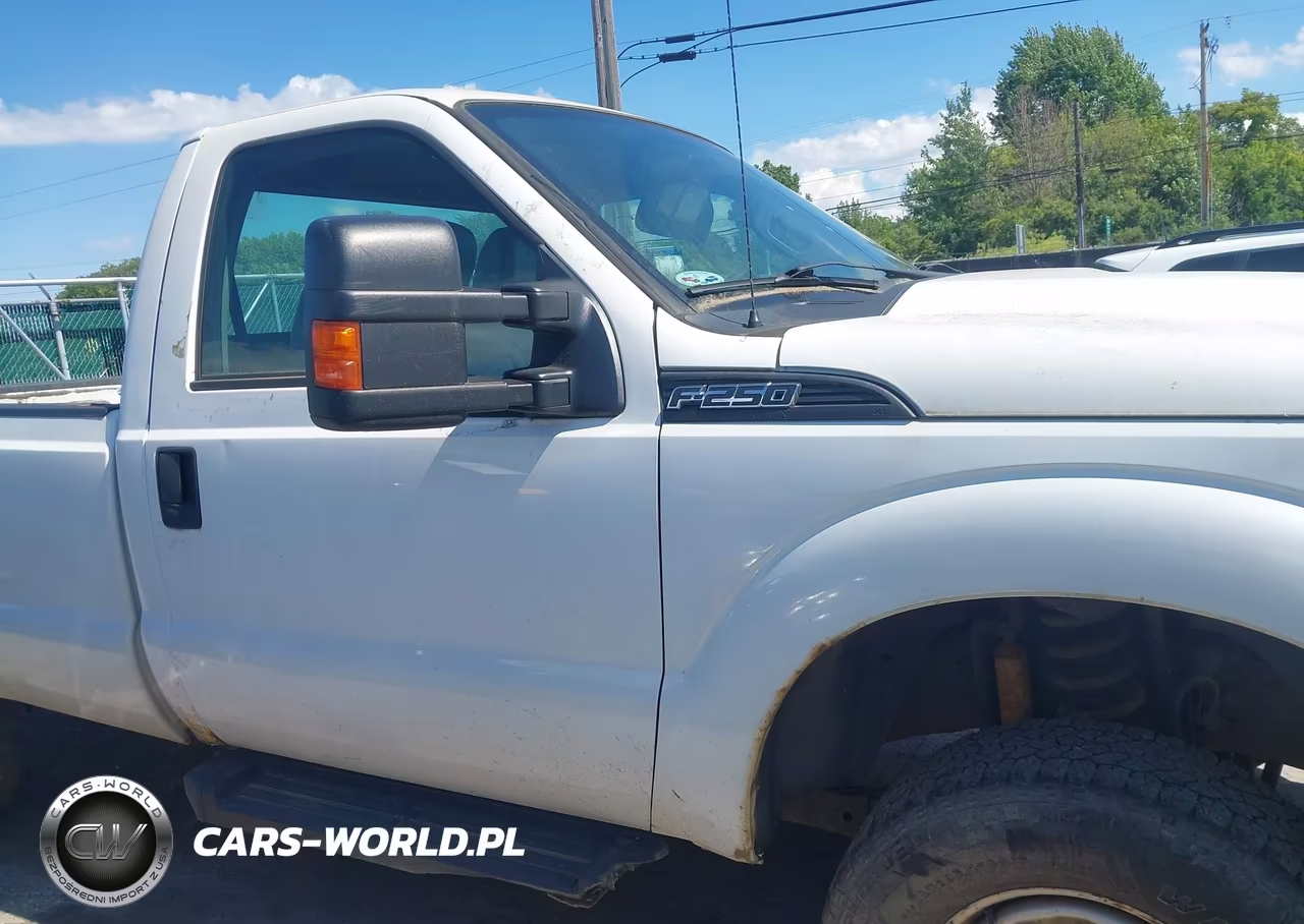 2015 Ford F-250 VIN:1FTBF2B63FEC77502 - 13