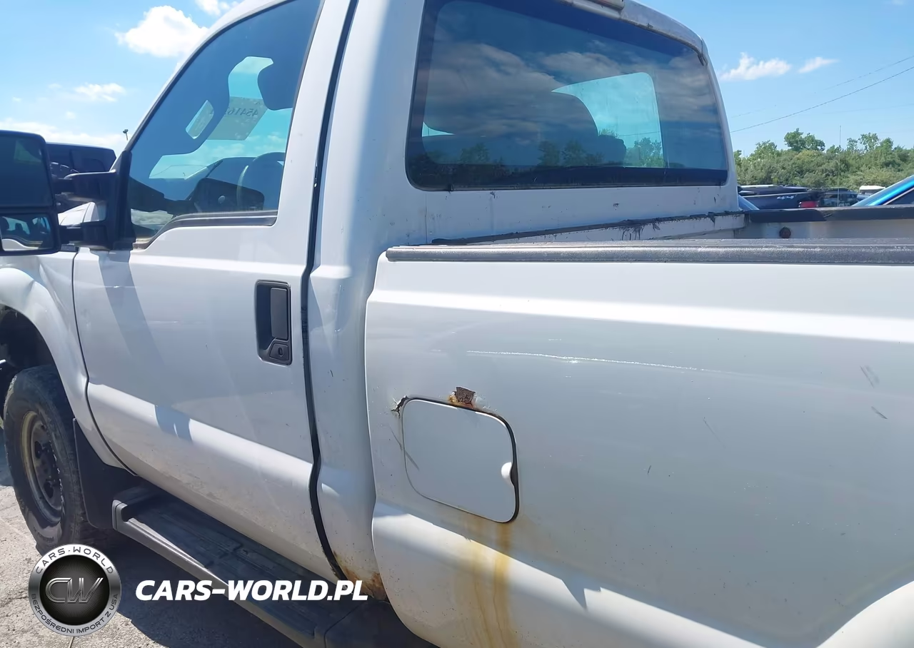 2015 Ford F-250 VIN:1FTBF2B63FEC77502 - 14