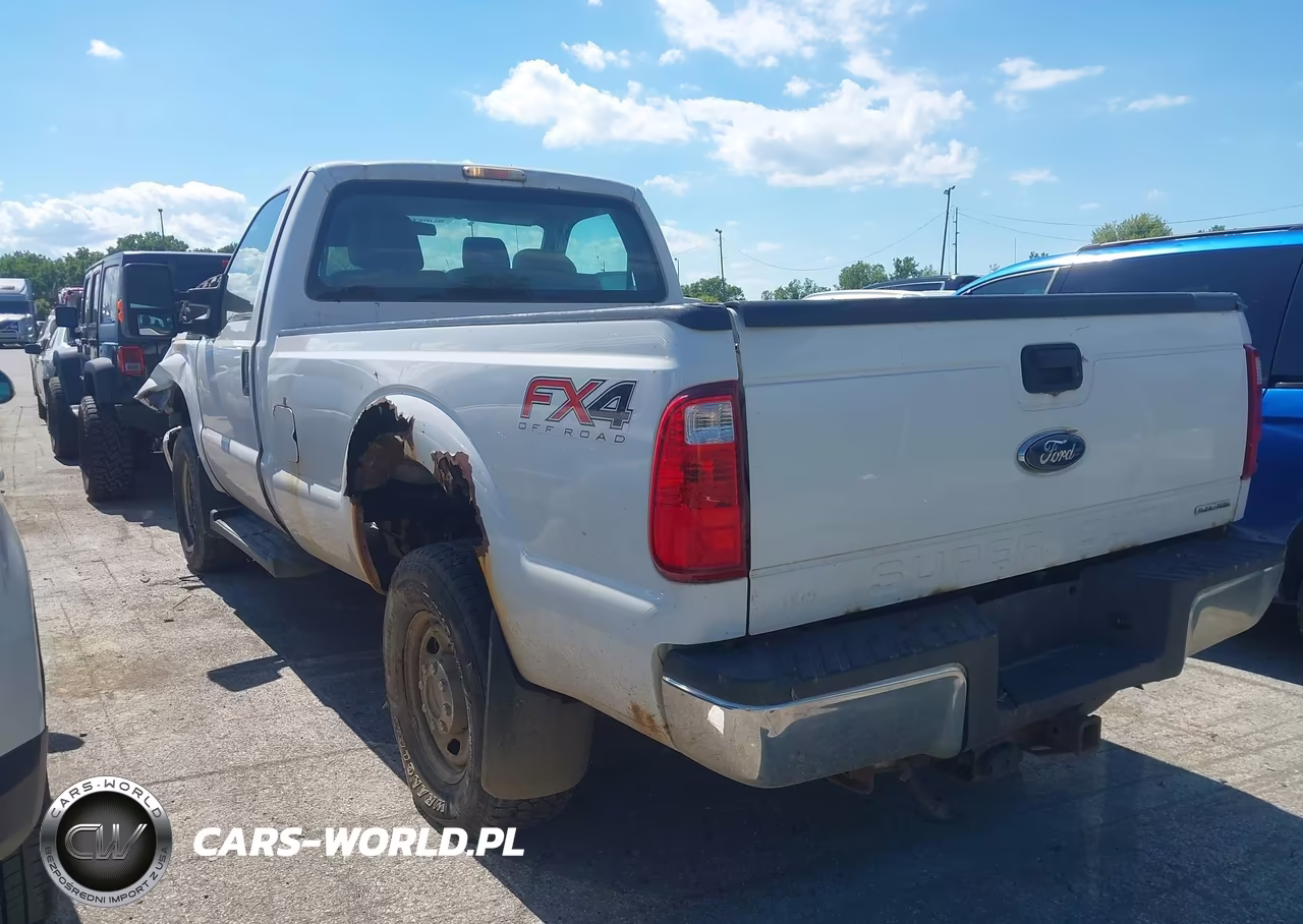 2015 Ford F-250 VIN:1FTBF2B63FEC77502 - 3