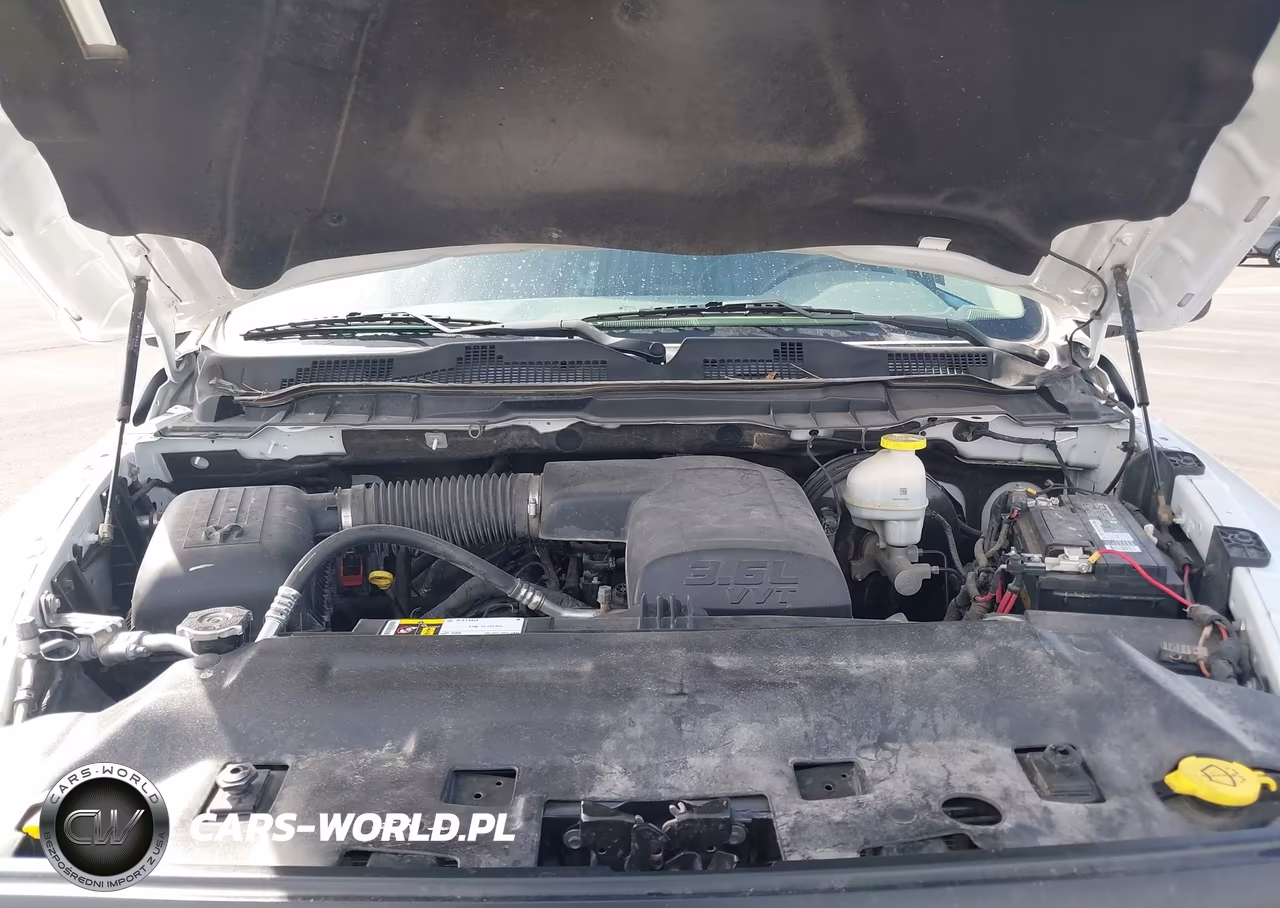 2020 Ram 1500 Classic VIN:1C6RR7FG2LS153442 - 10