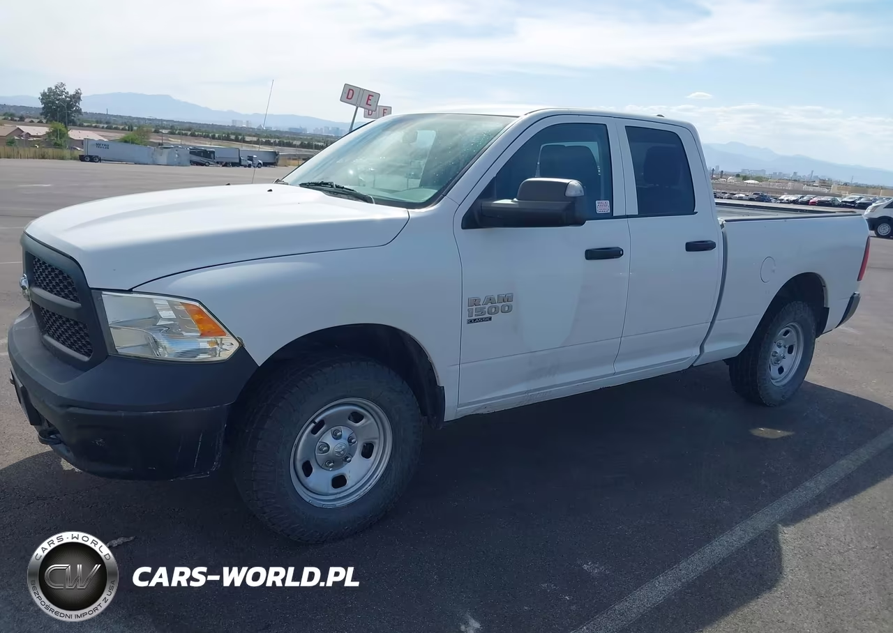 2020 Ram 1500 Classic VIN:1C6RR7FG2LS153442 - 12