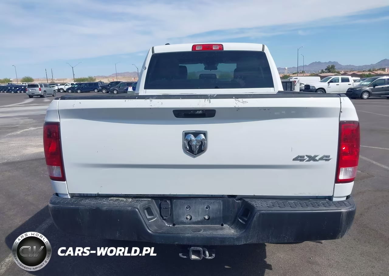 2020 Ram 1500 Classic VIN:1C6RR7FG2LS153442 - 21