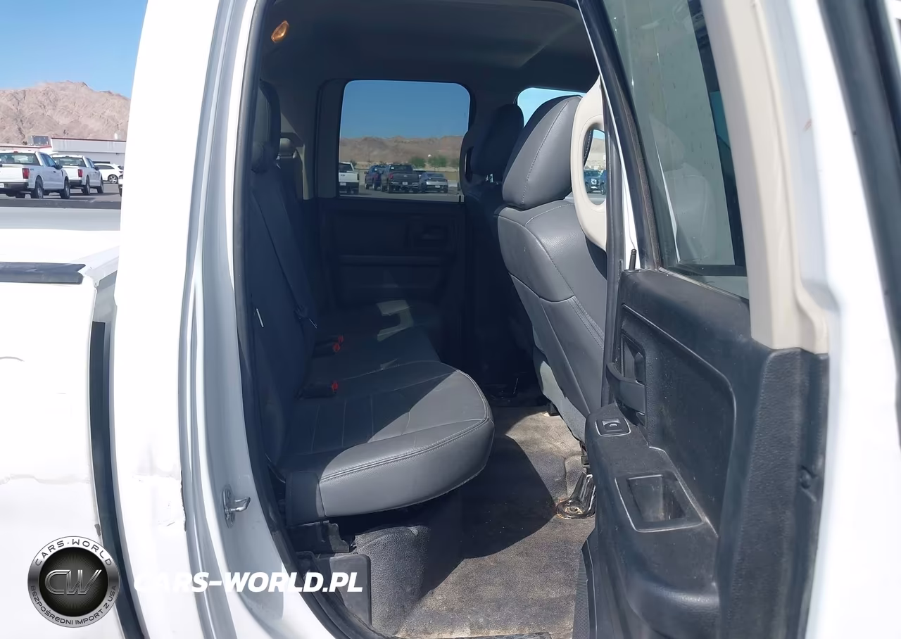 2020 Ram 1500 Classic VIN:1C6RR7FG2LS153442 - 8