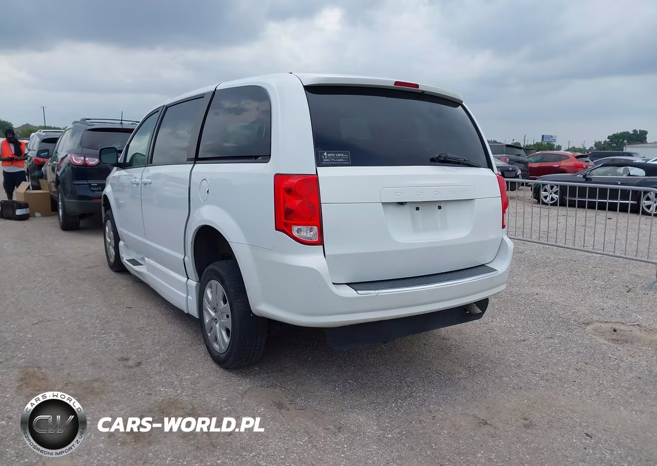 2018 Dodge Grand Caravan Se VIN:2C7WDGBG5JR363292 - 3