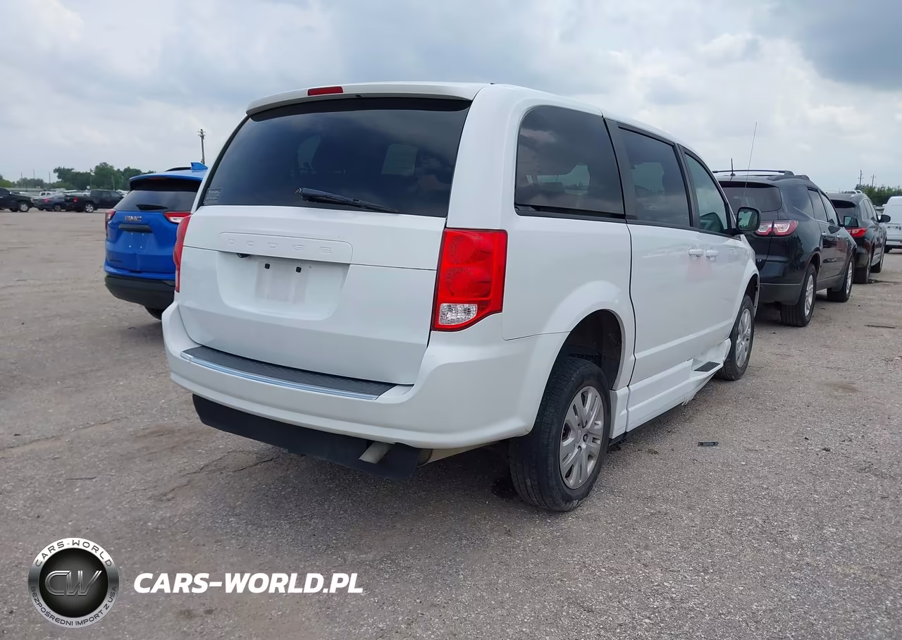 2018 Dodge Grand Caravan Se VIN:2C7WDGBG5JR363292 - 4