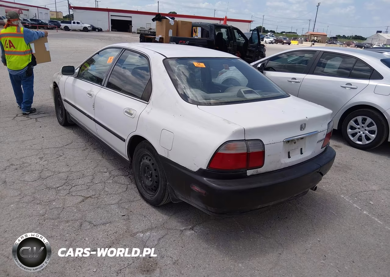 1996 Honda Accord Lx-Ex VIN:1HGCD5634TA180275 - 3