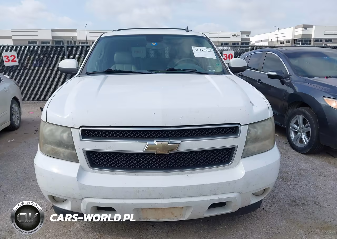 2011 Chevrolet Tahoe Lt VIN:1GNSCBE03BR277025 - 12