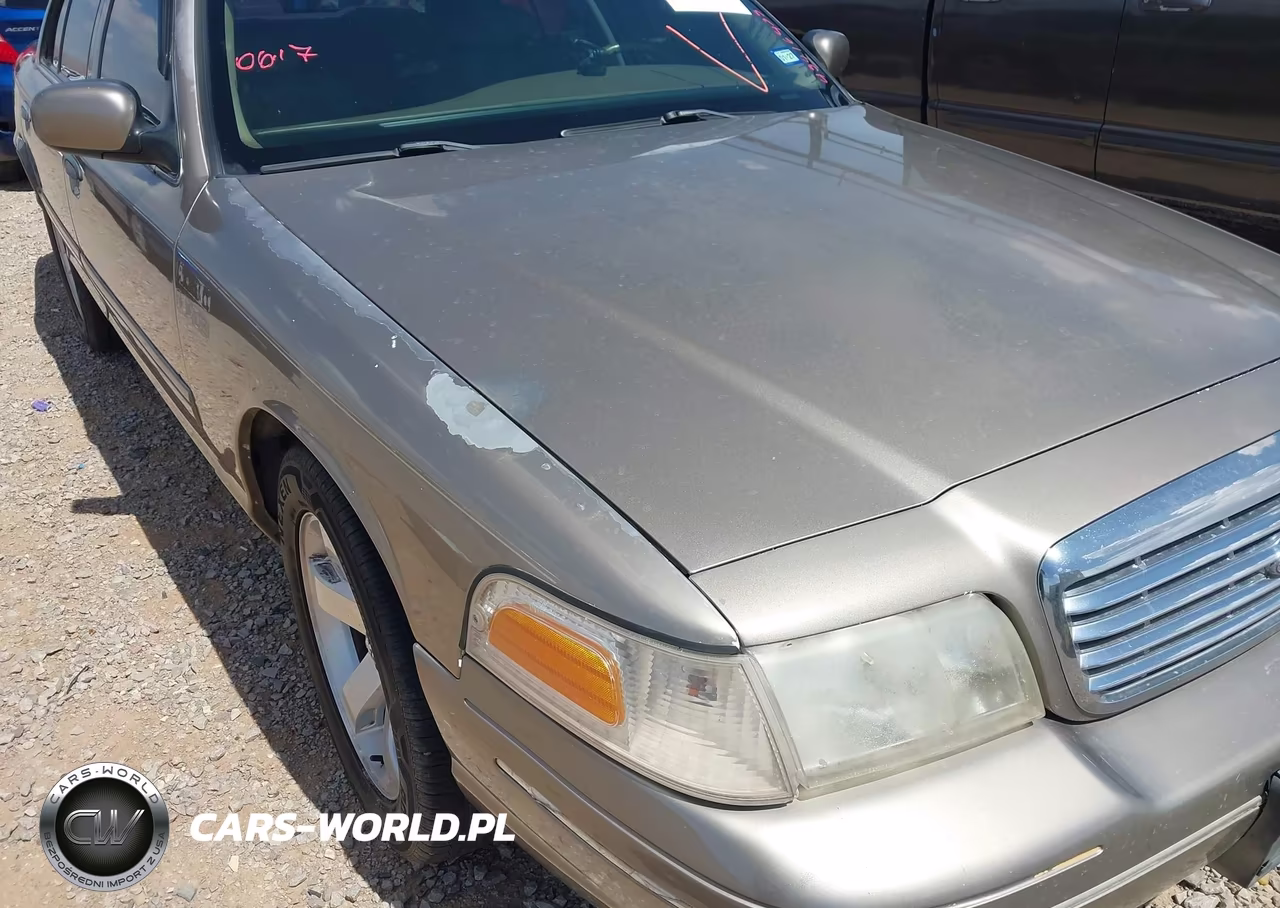 2001 Ford Crown Victoria Lx VIN:2FAFP74W61X115238 - 6