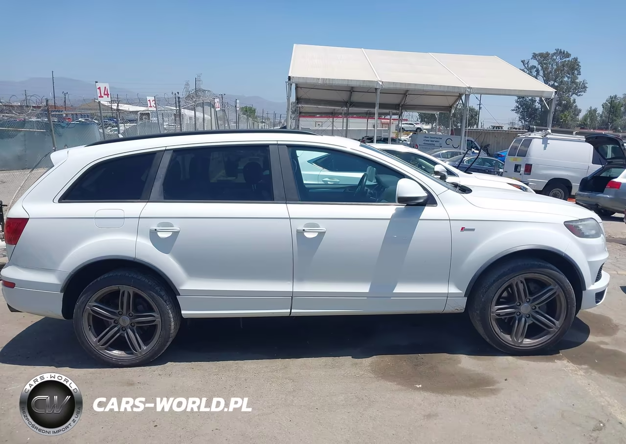 2015 Audi Q7 Prestige VIN:WA1DGAFE4FD008622 - 13