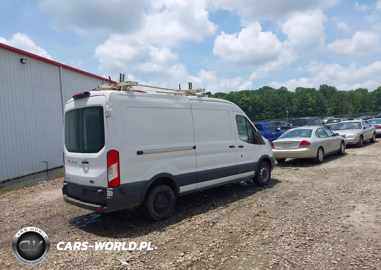2018 Ford Transit-250 VIN:1FTYR2CG1JKA50697 - 4