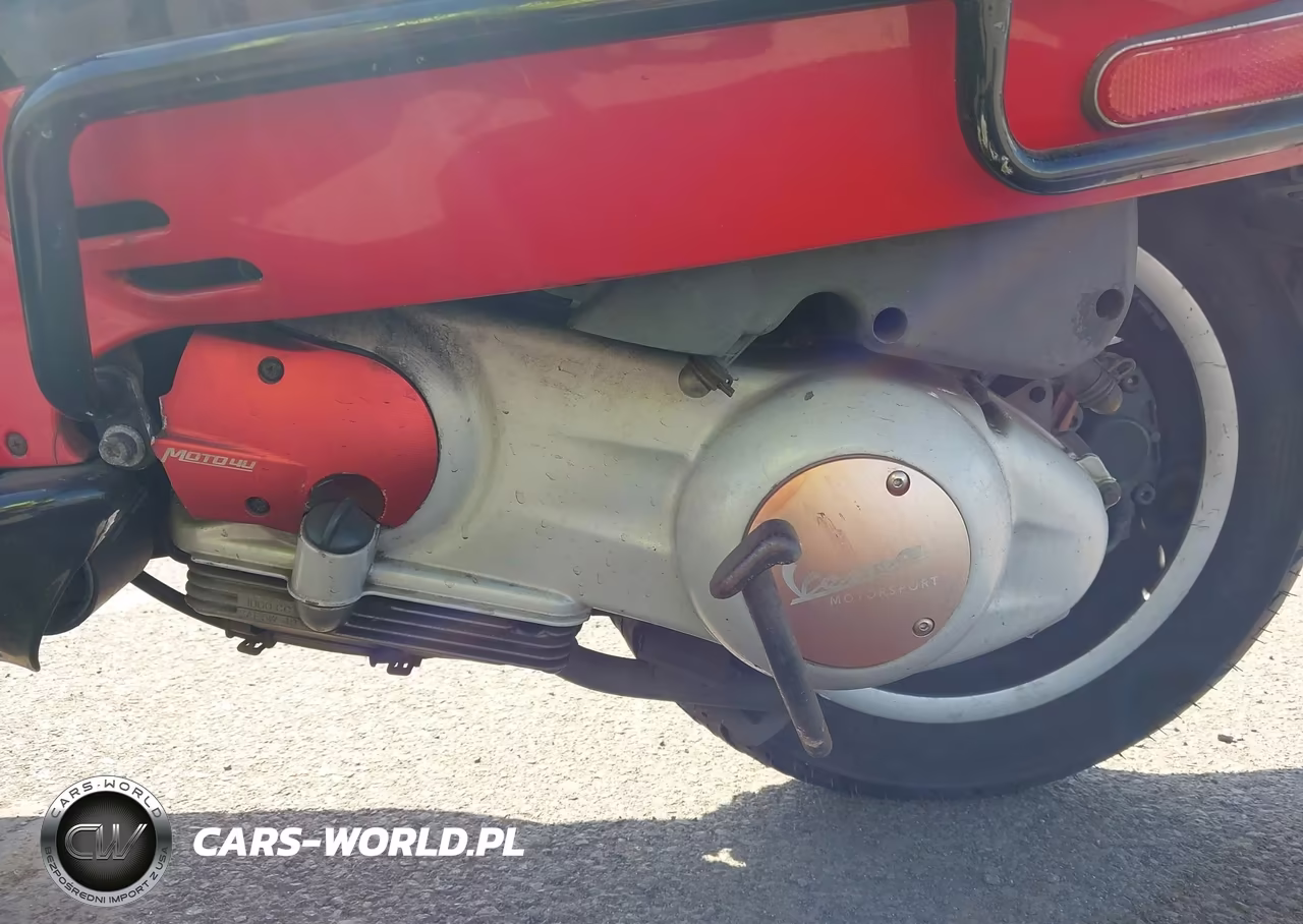 2005 Vespa Granturismo 200 VIN:ZAPM319KX55002091 - 9