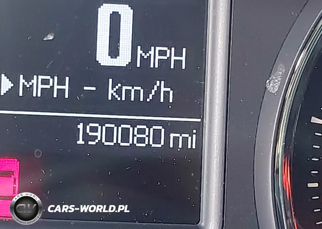 2011 Dodge Charger VIN:2B3CL3CG1BH593401 - 7