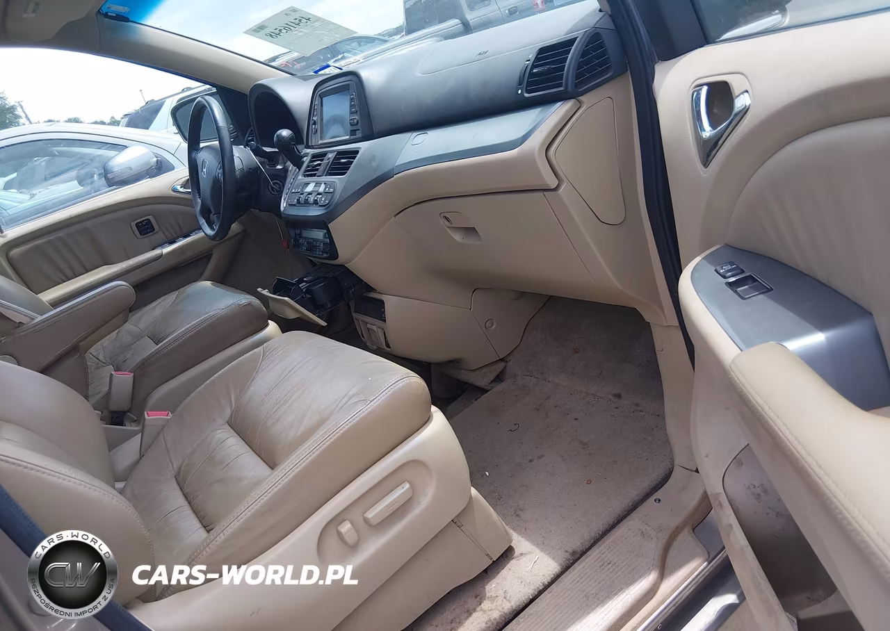 2009 Honda Odyssey Touring VIN:5FNRL38959B052645 - 5