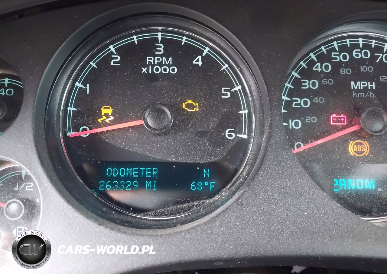 2013 Chevrolet Tahoe Ltz VIN:1GNSKCE00DR248271 - 15