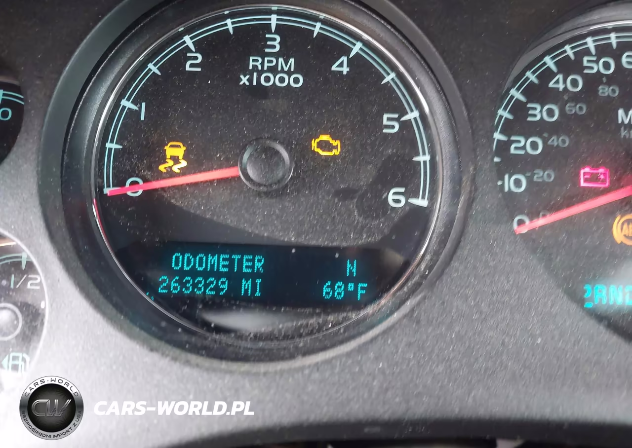 2013 Chevrolet Tahoe Ltz VIN:1GNSKCE00DR248271 - 7